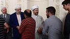 El presidente de Asuntos Religiosos Erbaş dirige la oración del alba en la Mezquita Haci Bayram