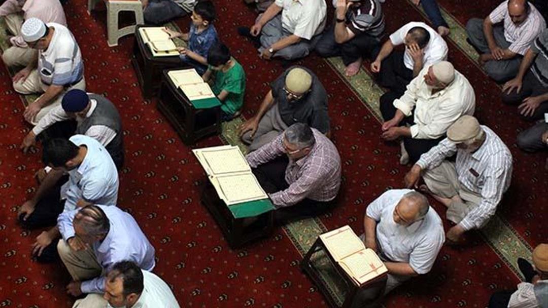 Martyrs Were Commemorated in 90 Thousand Mosques
