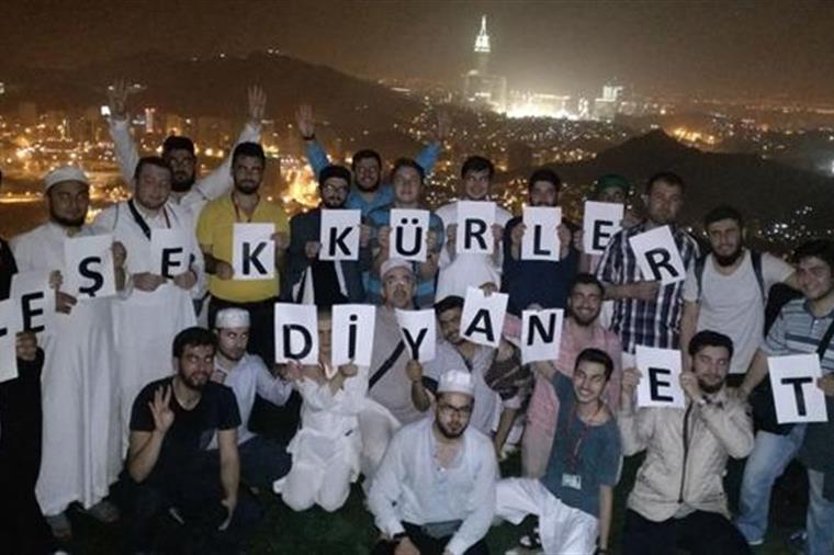 Üniversiteliler kutsal topraklarda