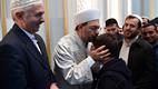 Diyanet İşleri Başkanı Erbaş, sabah namazında gençlerle buluştu...