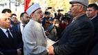 Diyanet İşleri Başkanı Erbaş, şehit Ömer Halisdemir’in mezarı başında dua etti...