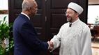 Diyanet İşleri Başkanı Erbaş, Singapur Ankara Büyükelçisi Selverajah’ı kabul etti