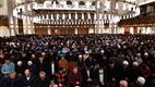 Başkan Erbaş, Millet Camii’nde çocuklar ve gençlerle buluştu