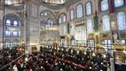 Diyanet İşleri Başkanı Erbaş Fatih Camii'nde hutbe irad etti