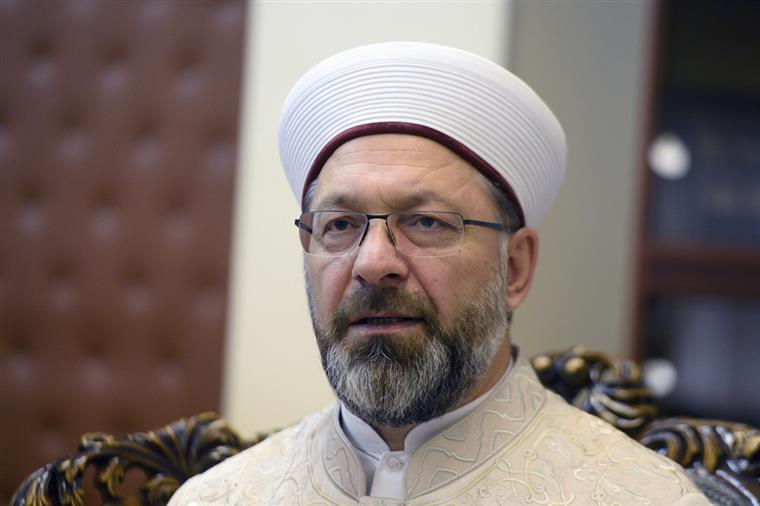 “İnancımızı ve medeniyetimizi doğru bir şekilde anlatmalıyız”
