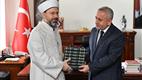 Diyanet İşleri Başkanı Erbaş üniversite öğrencileriyle bir araya geldi