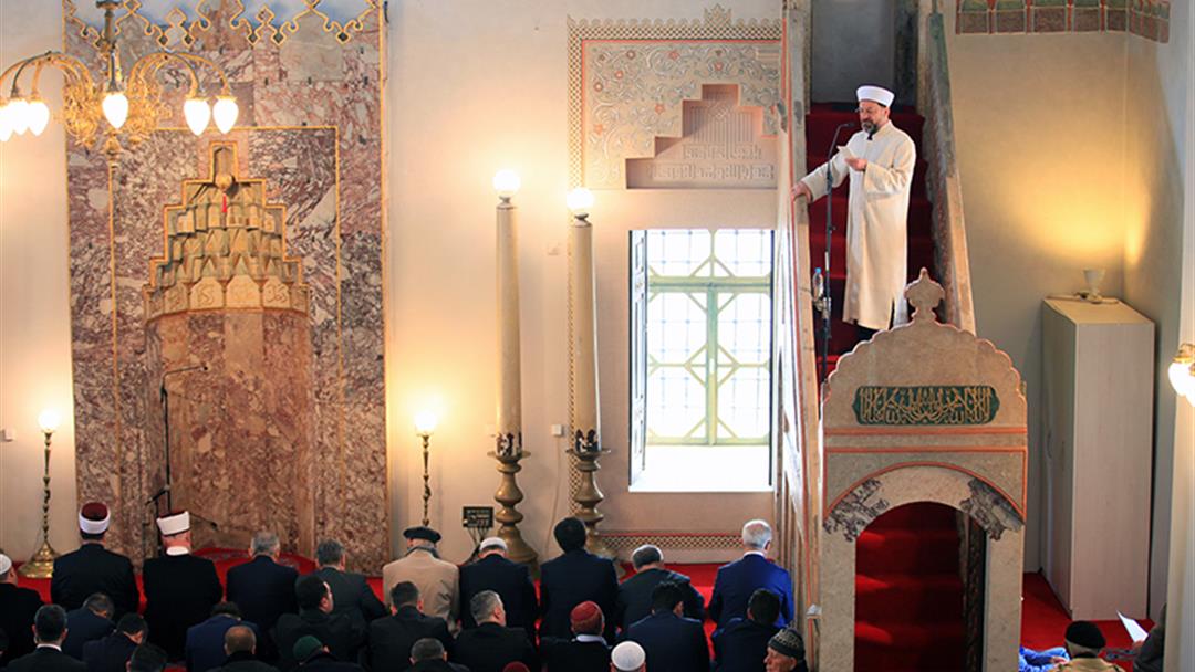 Diyanet İşleri Başkanı Erbaş, Bosna Hersek’te hutbe irad etti