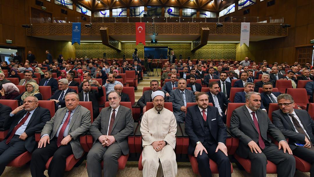 Diyanet “Bir Tuğla da Benim Olsun Kampanyası’nı başlattı 