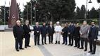 Diyanet İşleri Başkanı Erbaş, Bakü'de şehitlikleri ziyaret etti