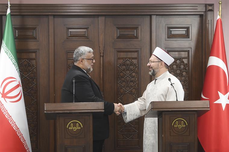“İslam dünyasında yangınlar yükselirken acımız, derdimiz ve duamız ortak olmalıdır”