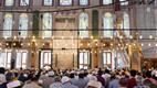Diyanet İşleri Başkanı Erbaş Fatih Camii'nde hutbe irad etti