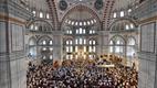 Diyanet İşleri Başkanı Erbaş Fatih Camii'nde hutbe irad etti
