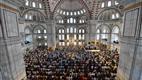 Diyanet İşleri Başkanı Erbaş Fatih Camii'nde hutbe irad etti