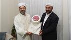 Diyanet İşleri Başkanı Erbaş, din görevlisinin evine misafir oldu