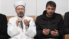 Diyanet İşleri Başkanı Erbaş, depremde yakınını kaybedenlere taziye ziyaretinde bulundu