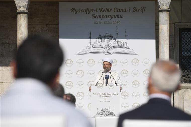 “Ayasofya-i Kebir Cami-i Şerifi Sempozyumu” başladı