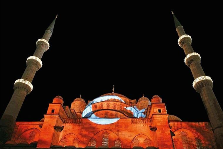 90 bin camide Mehmetçik için dua edilecek