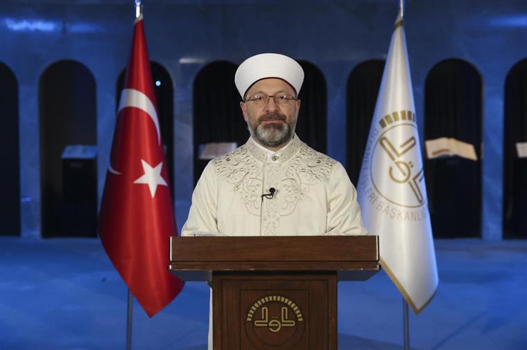 Diyanet İşleri Başkanı Erbaş’tan Erzurum depremi için “Geçmiş Olsun” mesajı