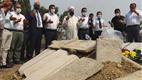 Diyanet İşleri Başkanı Erbaş, orman yangınında hayatını kaybeden çiftin yakınlarına taziyede bulundu