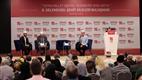 Diyanet İşleri Başkanı Erbaş, şehitler için dua etti