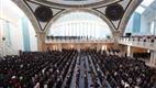 Diyanet İşleri Başkanı Erbaş, Ahmet Hamdi Akseki Camii’nde hutbe irad etti