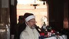 Diyanet İşleri Başkanı Erbaş, tarihi Badşahi Camii’nde Pakistanlı Müslümanlara hitap etti