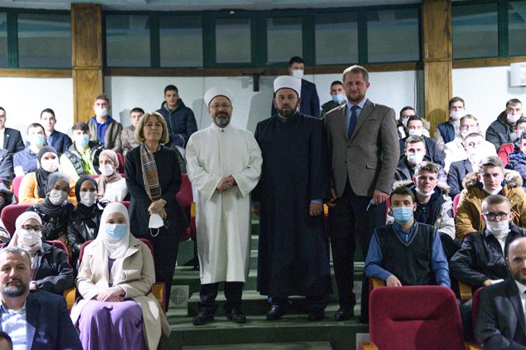 Diyanet İşleri Başkanı Prof. Dr. Ali Erbaş, Karadağ’da