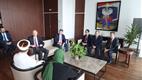 Diyanet İşleri Başkanı Erbaş, Fransa’da 4-6 yaş Kur’an kursu ve hafızlık öğrencilerini ziyaret etti
