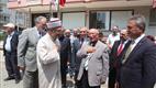 Diyanet İşleri Başkanı Erbaş, saldırıya uğrayan cemevini ziyaret etti