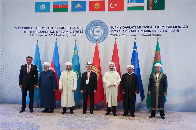 “Filistinli mazlumlar için meydanlara dökülen vatandaşlarının çığlıklarına kulak vermelerini tavsiye ediyoruz”