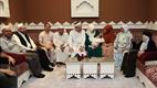 Diyanet İşleri Başkanı Erbaş, en küçük ve en yaşlı hacı adaylarıyla buluştu