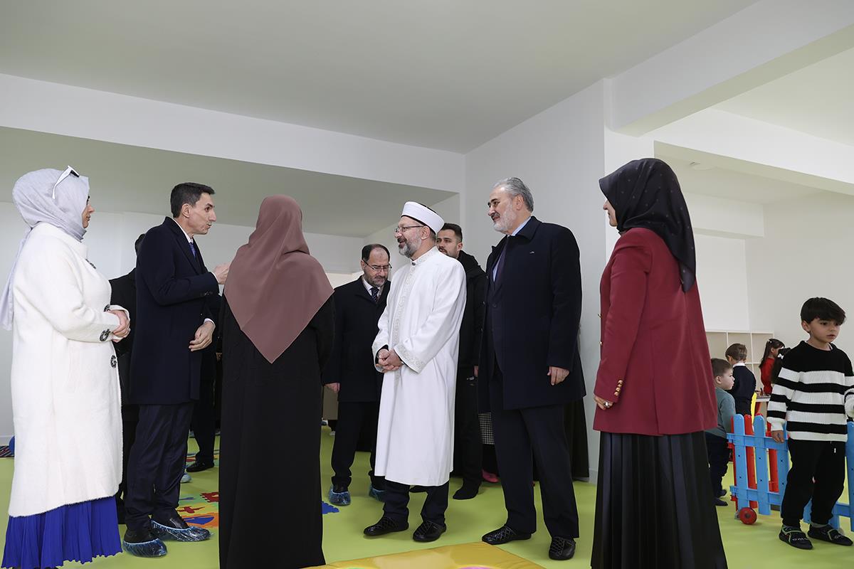 Diyanet İşleri Başkanı Erbaş, 4-6 Yaş Kur’an Kursu Ve Diyanet Gençlik ...