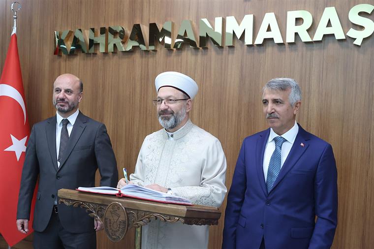 Diyanet İşleri Başkanı Erbaş, Kahramanmaraş Valiliğini ziyaret etti