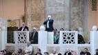Diyanet İşleri Başkanı Erbaş, Ahmet Hamdi Akseki Camii’nde hutbe irad etti 