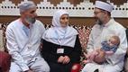 Diyanet İşleri Başkanı Erbaş, en küçük ve en yaşlı hacı adaylarıyla buluştu