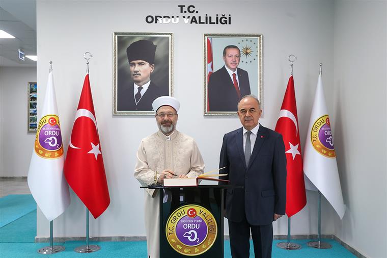 Diyanet İşleri Başkanı Erbaş, Ordu Valiliğini ziyaret etti