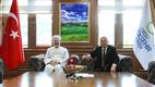 Diyanet İşleri Başkanı Erbaş, Ordu Büyükşehir Belediyesini ziyaret etti