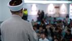 Diyanet İşleri Başkanı Erbaş, Viyana’da Kur’an kursu öğrencileriyle buluştu